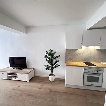 Artes Y Oficios Apartaments Ab บาเลนเซีย ภายนอก รูปภาพ