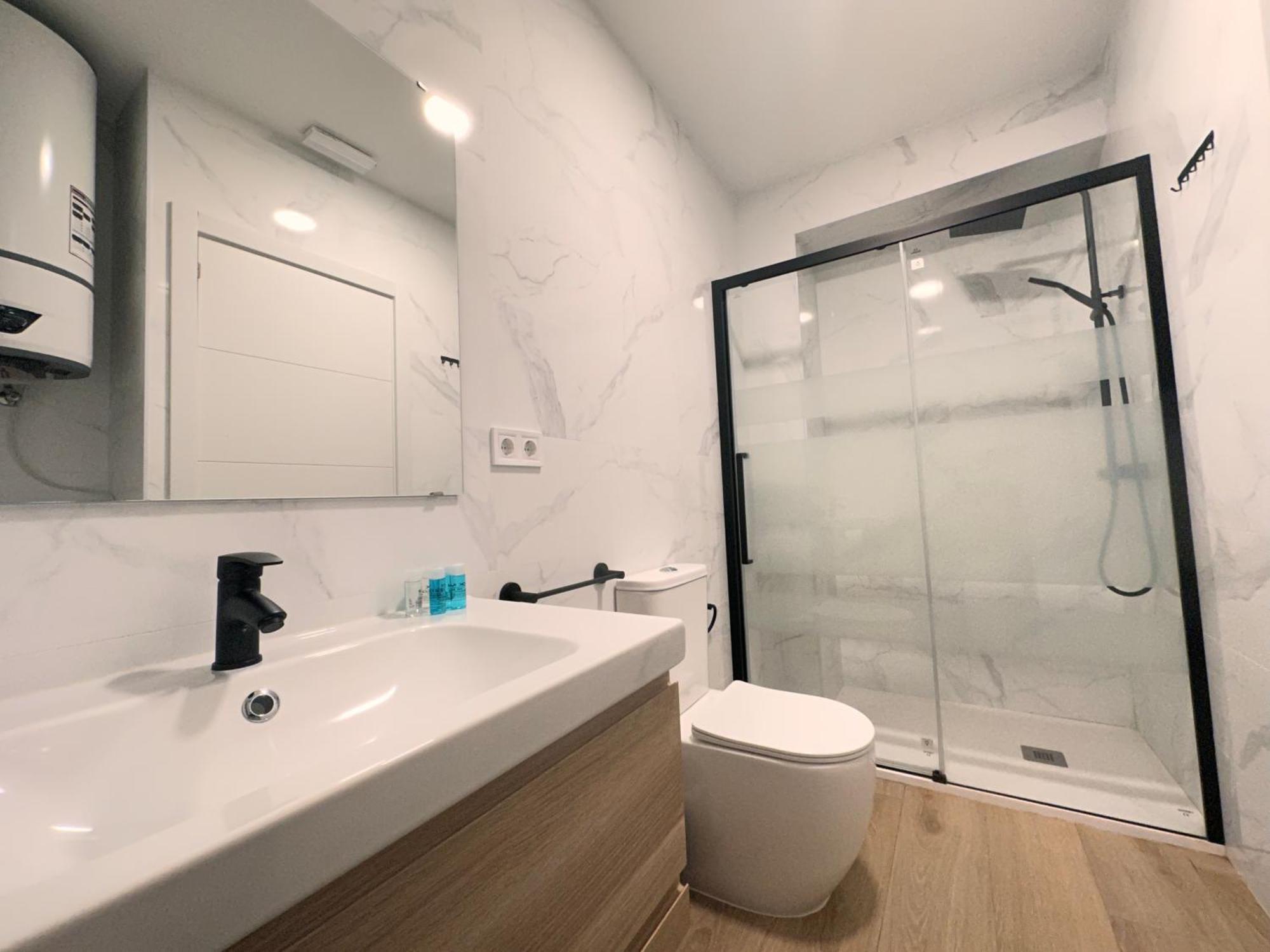 Artes Y Oficios Apartaments Ab บาเลนเซีย ภายนอก รูปภาพ